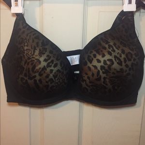 Black and leopard print bra